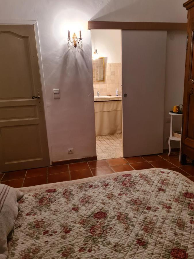 Le Mas Des Pins Mane  Exteriér fotografie