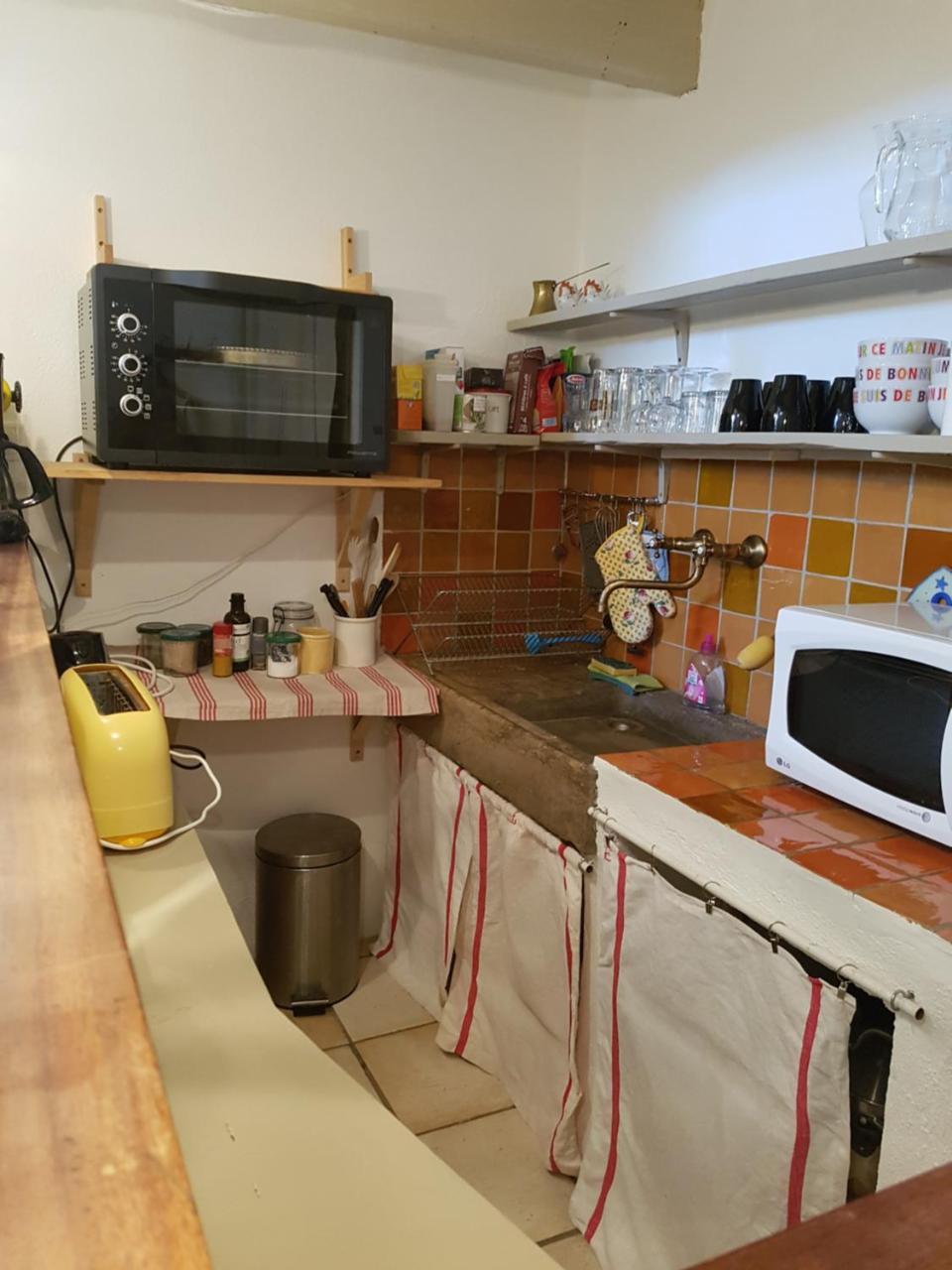 Le Mas Des Pins Mane  Exteriér fotografie